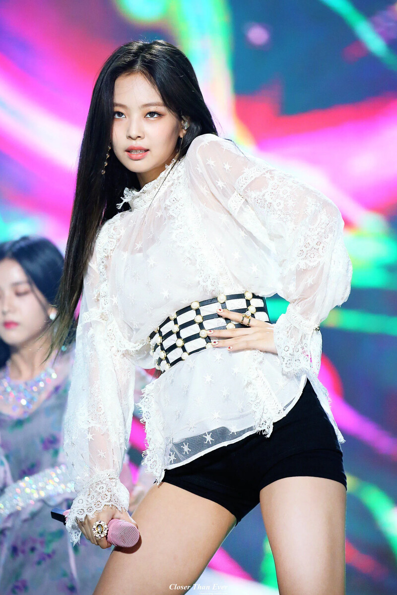 Jennie112.jpg