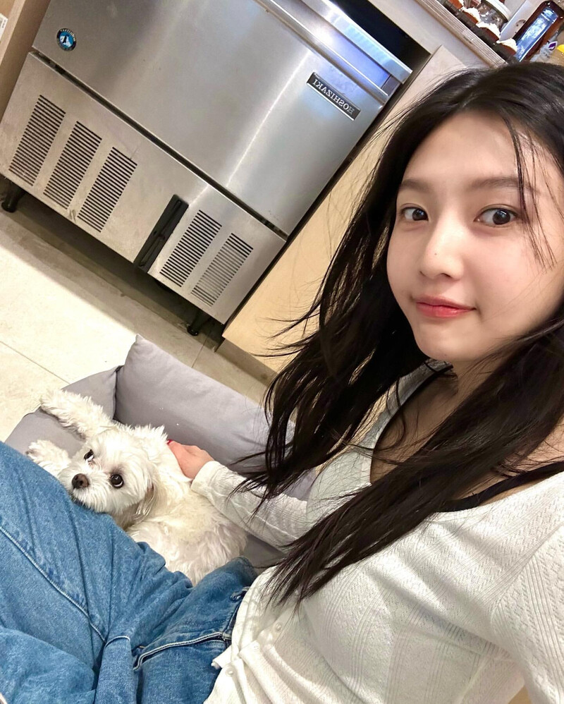 230620 Joy Instagram Update documents 2