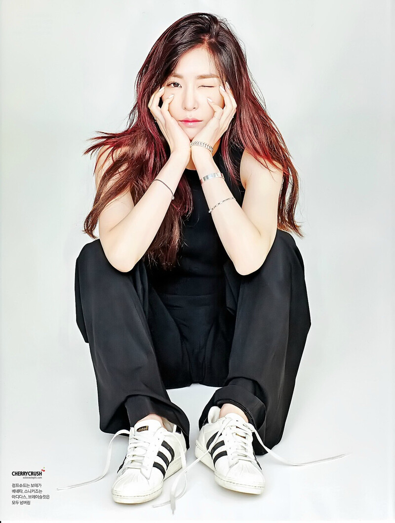 [SCANS] Tiffany for SURE Magazine January 2016 issue documents 1