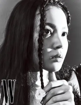 LEE HI for W Korea October Issue 2021