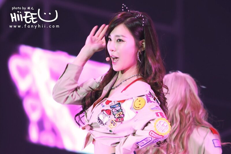130628 Girls' Generation Tiffany at Korea-China Friendship Concert documents 2