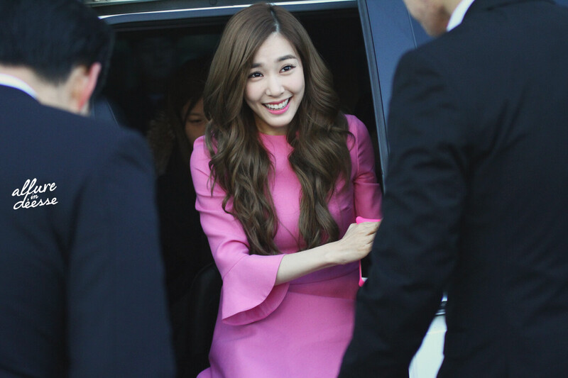 141220 Girls' Generation Tiffany at SMTOWN Coex Artium Pre-Open documents 2