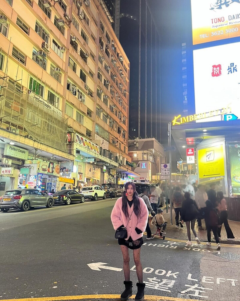 240919 EVERGLOW Aisha Instagram Update documents 2