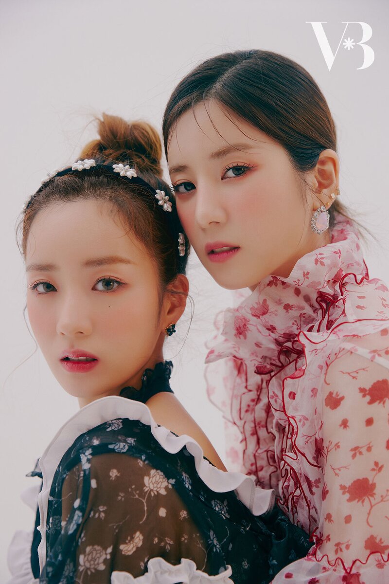 211222 Apink Chorong & Bomi for Your Vibes Magazine documents 2