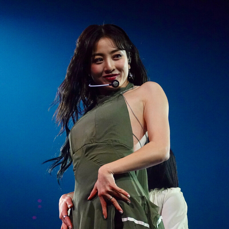 240316 TWICE Jihyo - ‘READY TO BE’ World Tour in Las Vegas documents 5