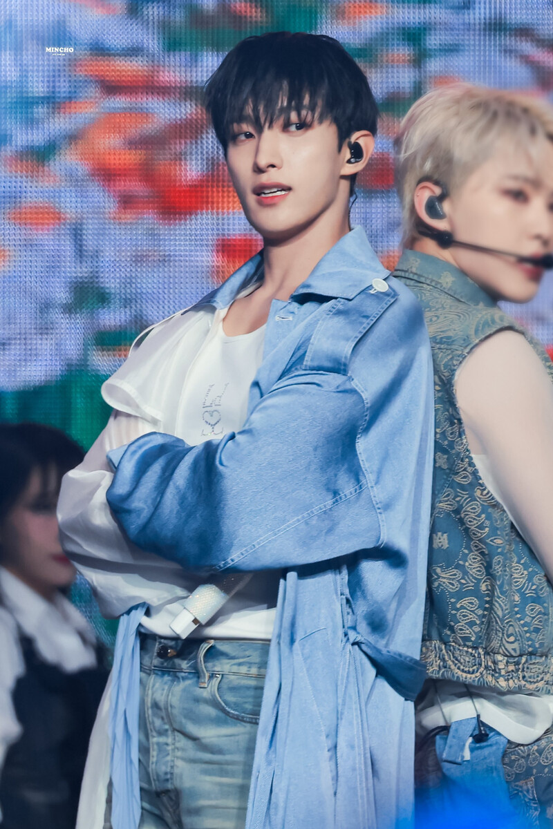 240616 SEVENTEEN DK - 2024 Weverse Con Festival documents 13