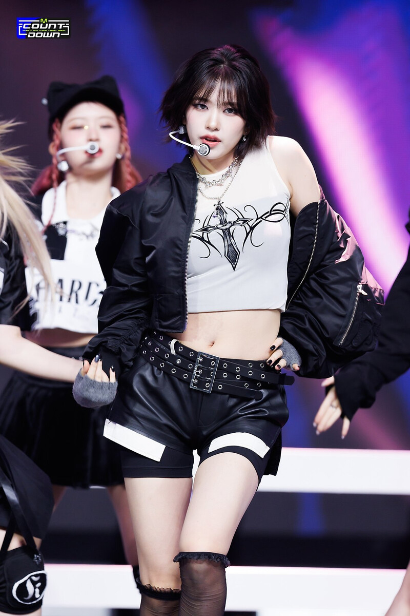 231019 IVE Yujin - 'Baddie' at M COUNTDOWN documents 5