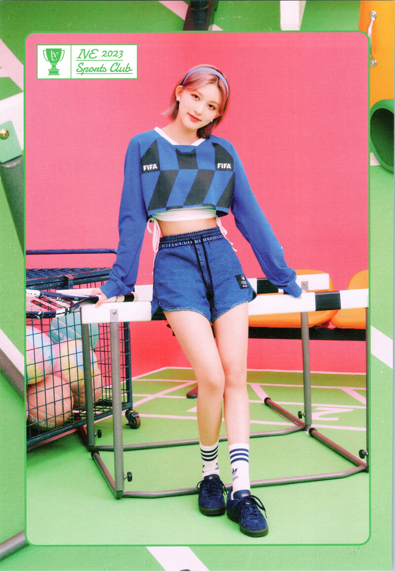 IVE 2023 Season's Greetings (Scans) documents 3