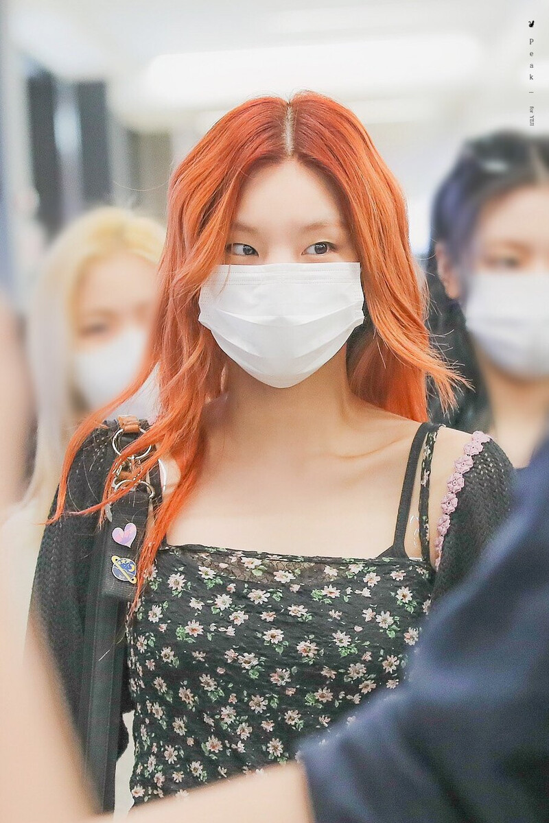 210609 ITZY Yeji - Gimpo International Airport documents 2