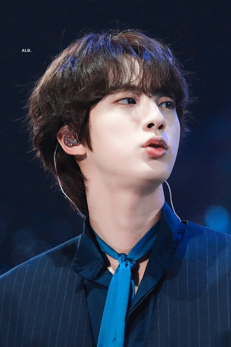 221008 BTS Jin at The Fact Music Awards 2022 documents 3