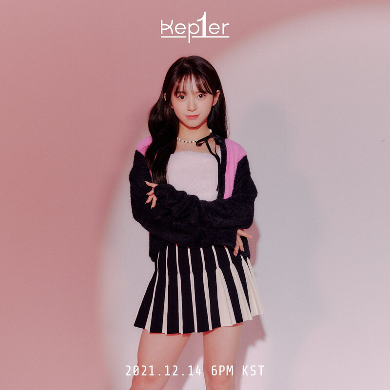 Kep1er - First Impact 1st Mini Album teasers documents 1