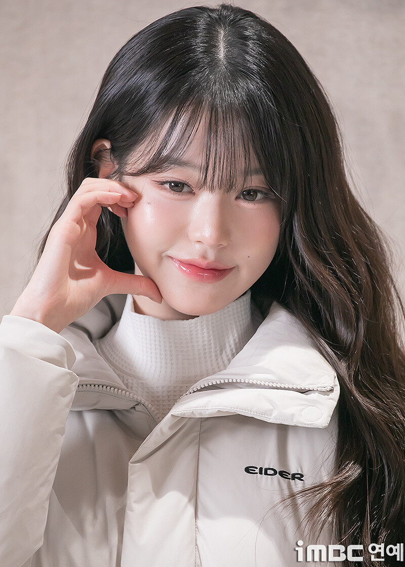 241124 Jang Wonyoung at EIDER Brand Photo Event documents 9