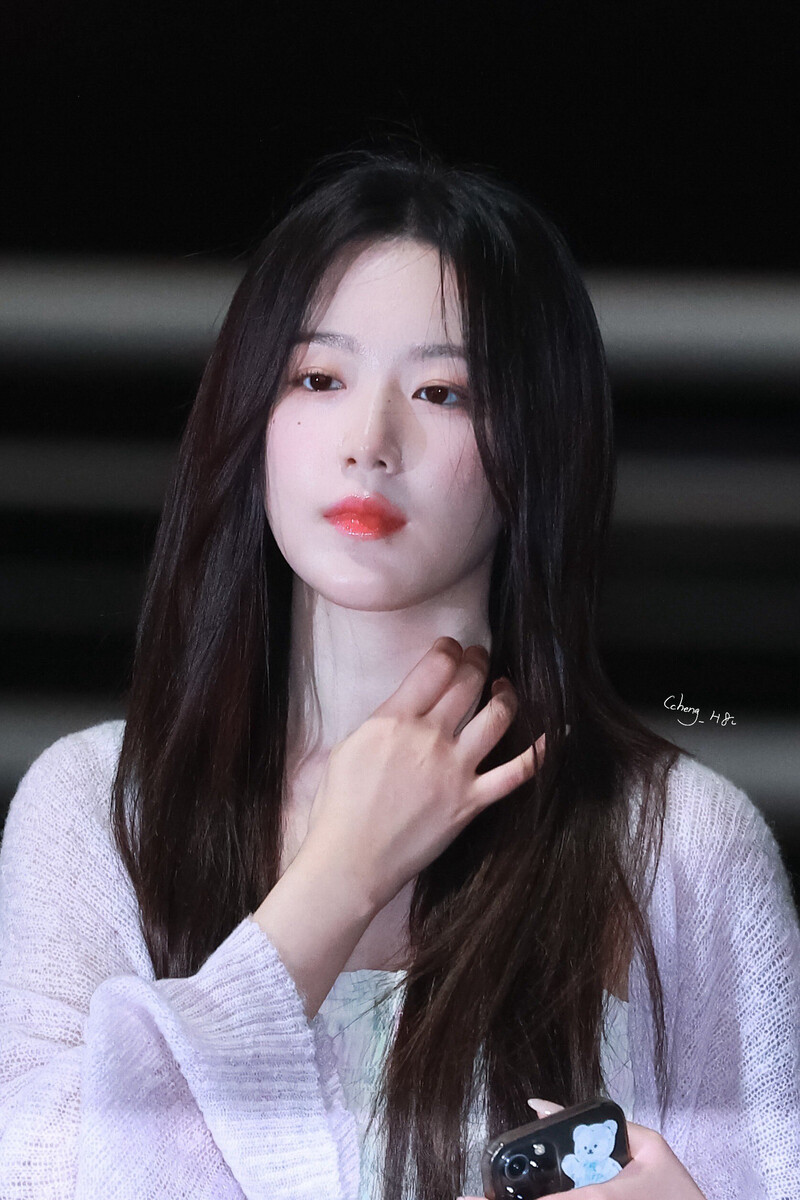 240418 (G)I-DLE Shuhua - ICN Airport documents 6