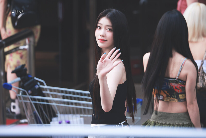 240607 Kep1er Xiaoting - Music Bank Commute documents 9