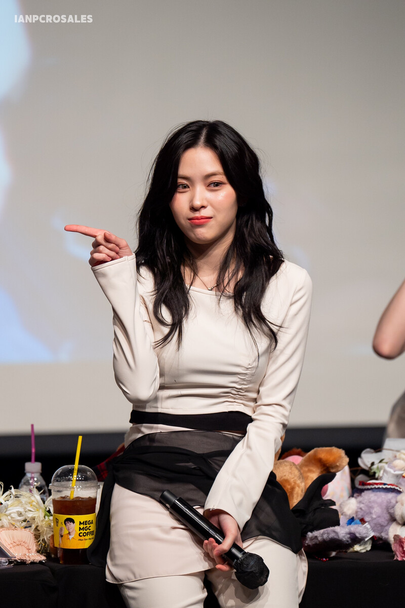 241108 ITZY Ryujin - Makestar Fansign documents 2