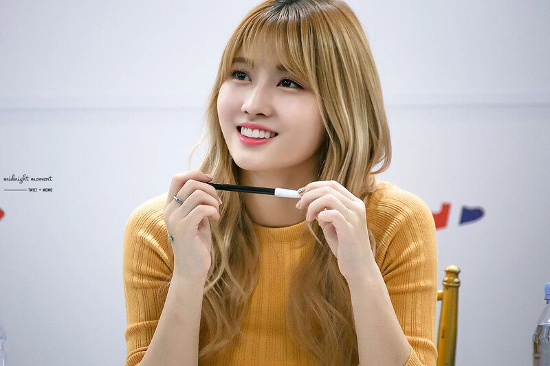 Momo278.jpg