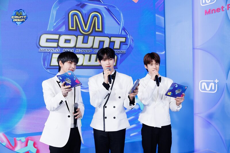 240111 MC Hanbin, Jaehyun, and Sohee at M Countdown documents 7