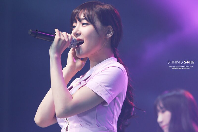 140315 Girls' Generation Tiffany at WAPOP Concert documents 7