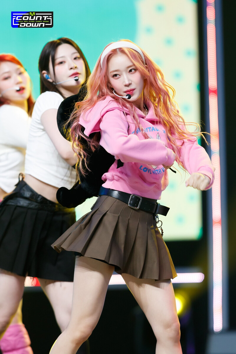 230216 STAYC Sumin - 'Poppy' at M COUNTDOWN documents 4