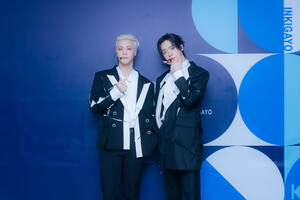 230108 SBS Twitter Update - MOONBIN & SANHA at Inkigayo Photowall