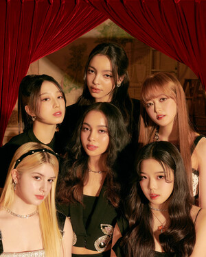 VCHA - "Girls of the Year" Debut Digital Single Concept Photos