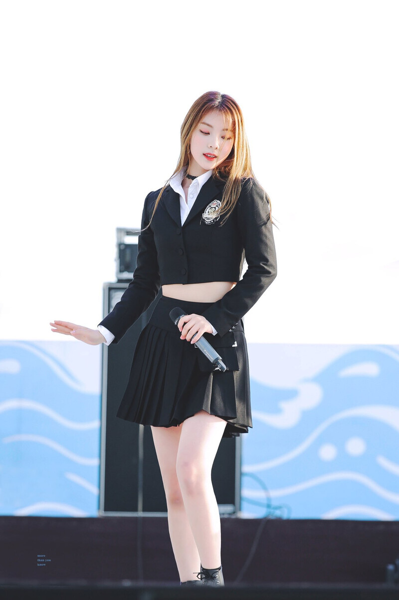 180602 Weki Meki Lucy at Jeongok Port Youth Festival Healing Concert documents 1