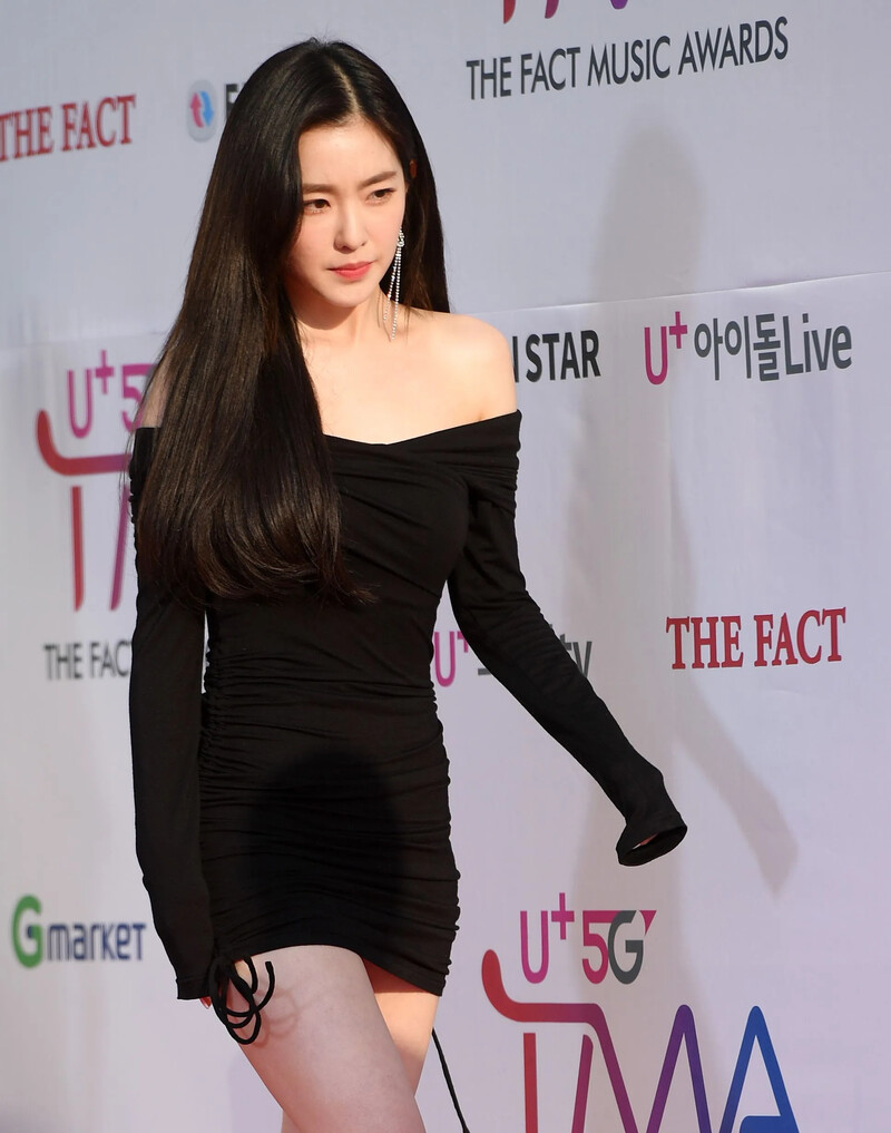 190424 Red Velvet at The Fact Music Awards red carpet (Press Photos ...