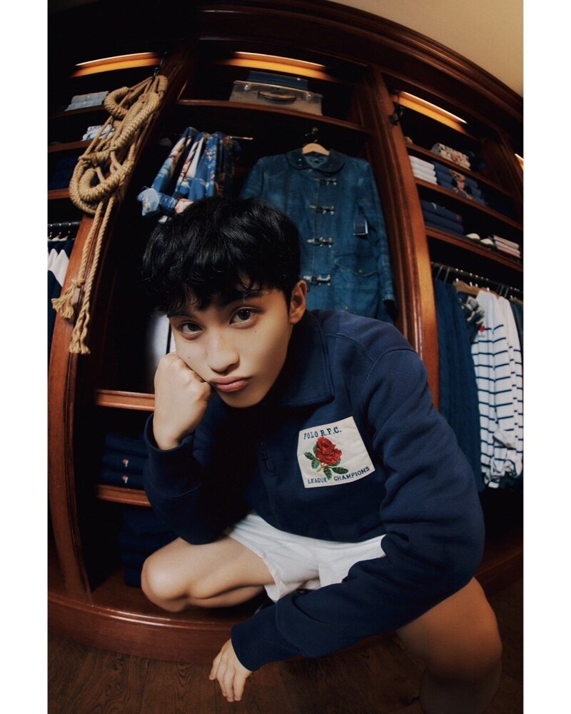 230831 Esquire Korea Instagram update with NCT Mark documents 2