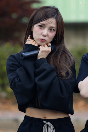 241112 Kep1er Yujin - The Show Mini Fanmeeting