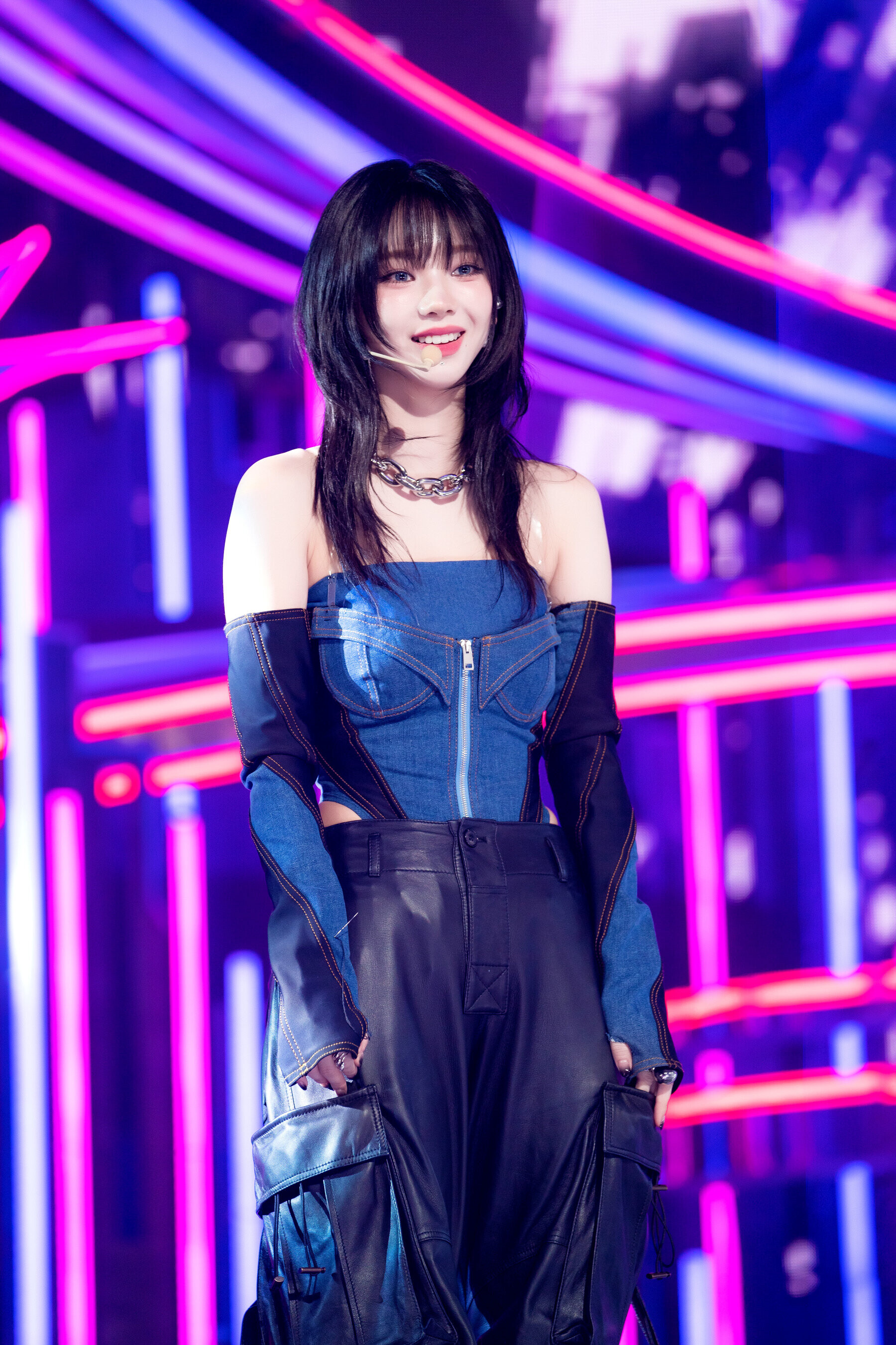 231112 aespa Karina - 'Drama' at Inkigayo | kpopping