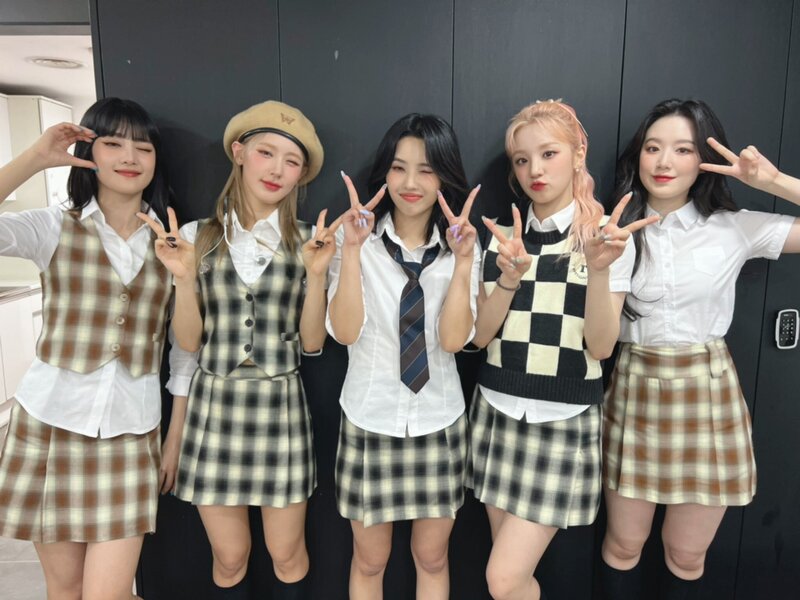 220521 (G)I-DLE Twitter Update documents 2