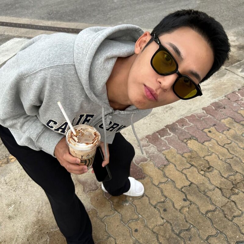 230929 SEVENTEEN Mingyu Instagram Update documents 1