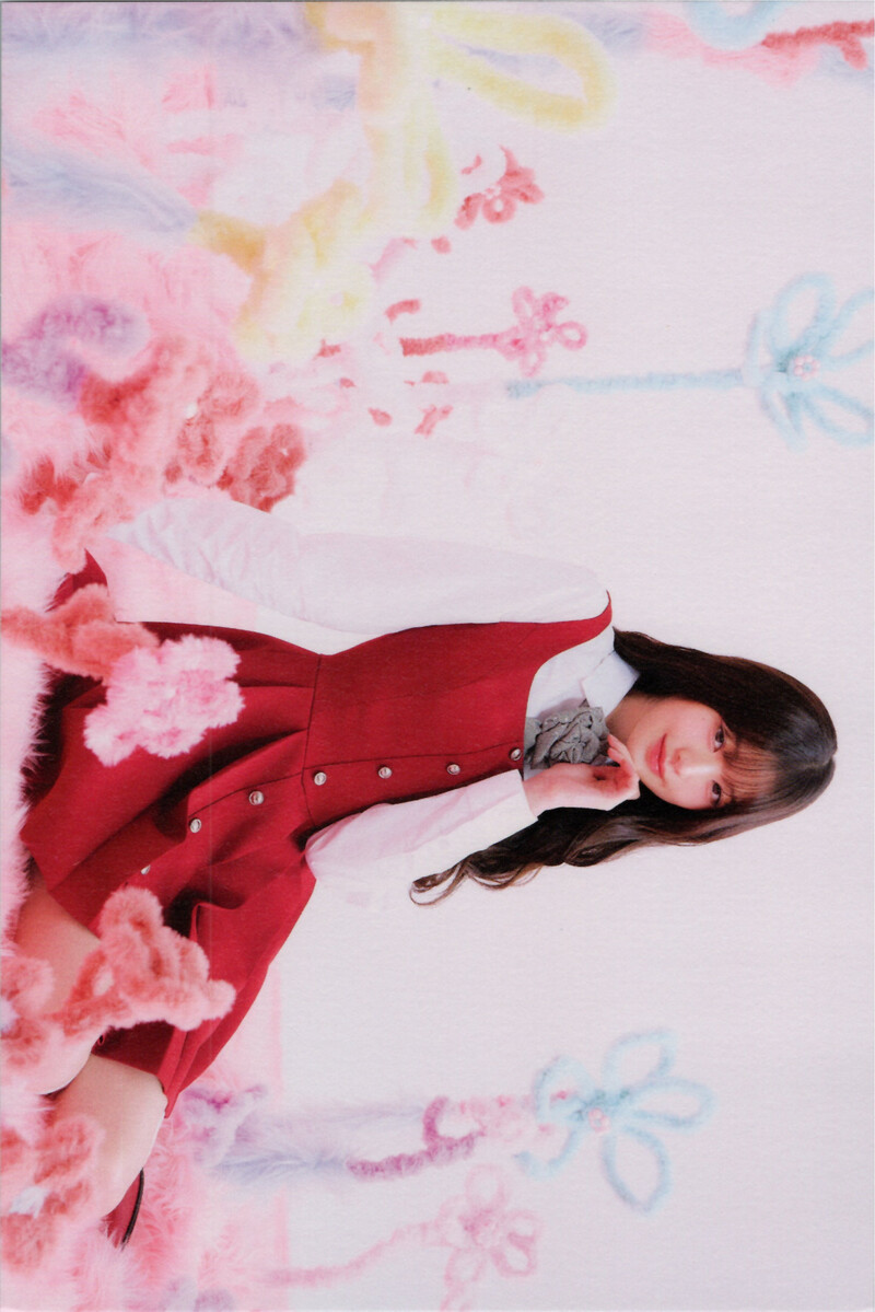 IVE 'SWITCH' PHOTOSHOOT "LOVED IVE - VERSION" - SCANS documents 11