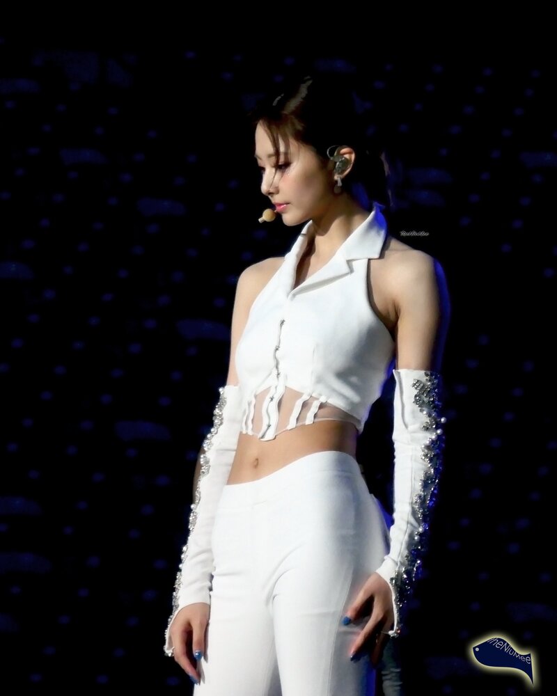 230706 TWICE Tzuyu - ‘READY TO BE’ World Tour in New York | kpopping