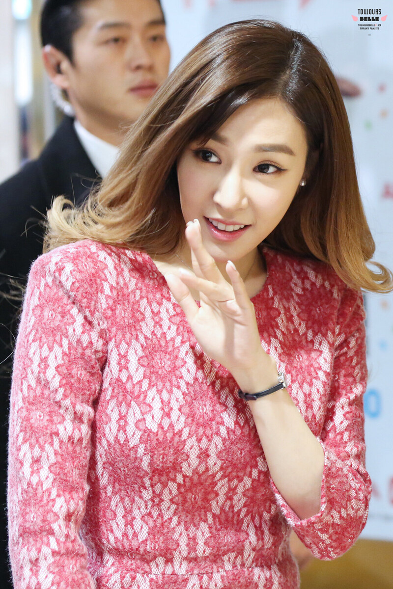 151127 Girls' Generation Tiffany at Louis Quatorze Busan Fansign documents 9