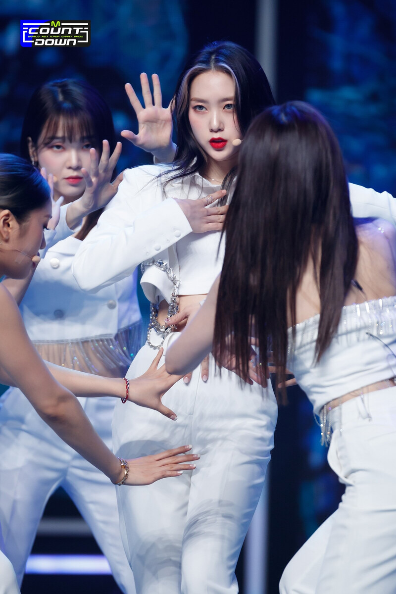 220331 OH MY GIRL - 'Drip' at M Countdown documents 19