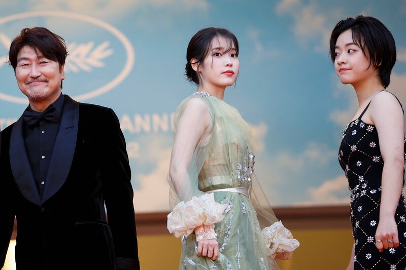 220528 IU - 75th Cannes Film Festival Closing and Awards Ceremony Red Carpet documents 2
