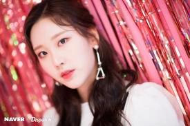 Momoland Nayun - "I'm So Hot" music video filming by Naver x Dispatch
