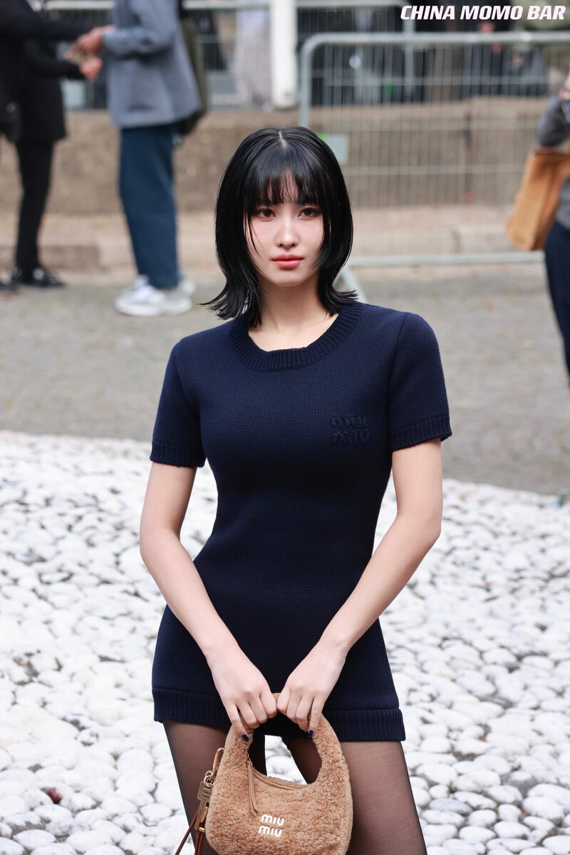 231003 TWICE Momo - Paris Fashion Week documents 1