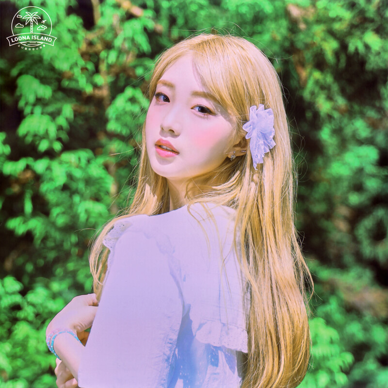 LOONA - 'LOONA Island Fankit' [Posters & Polaroid SCANS] | kpopping