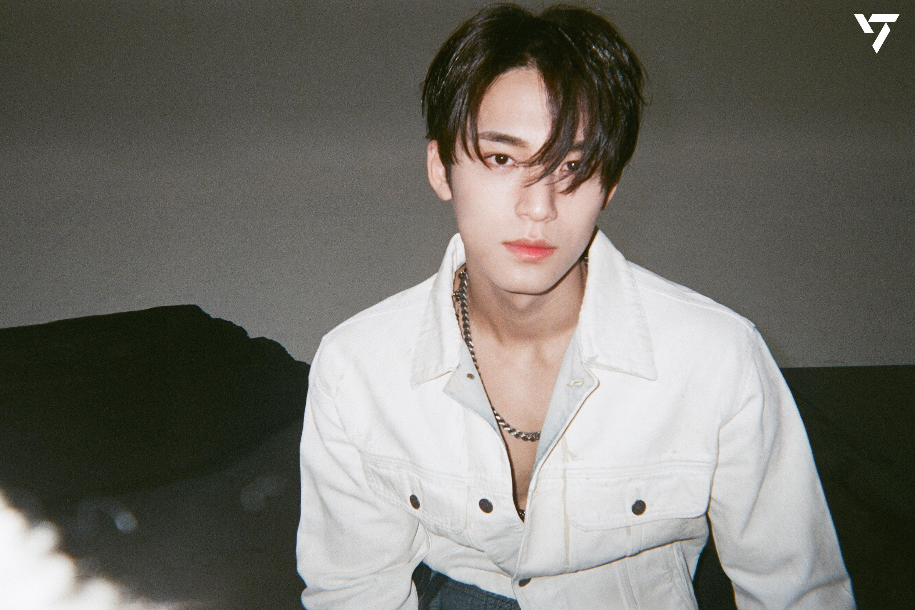 220619 SEVENTEEN ‘Face the Sun’ Behind film photo Part 2 - Mingyu ...