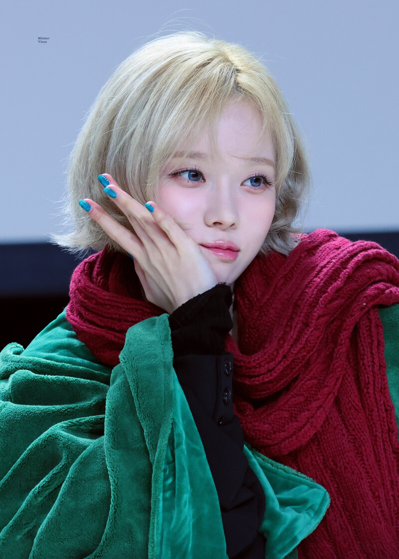 241202 aespa Winter - Dear My Muse Fansign documents 2