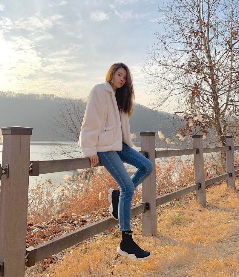 191225 Nayoung Instagram Update documents 2