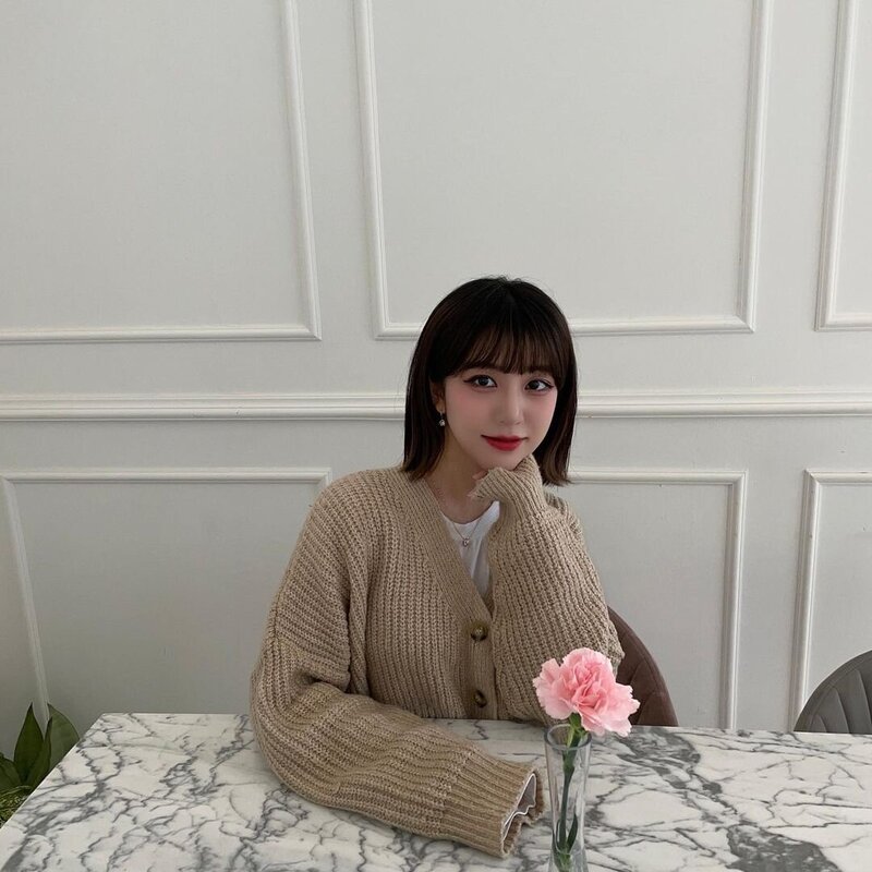 220204 - Byeolha's Instagram Update documents 1