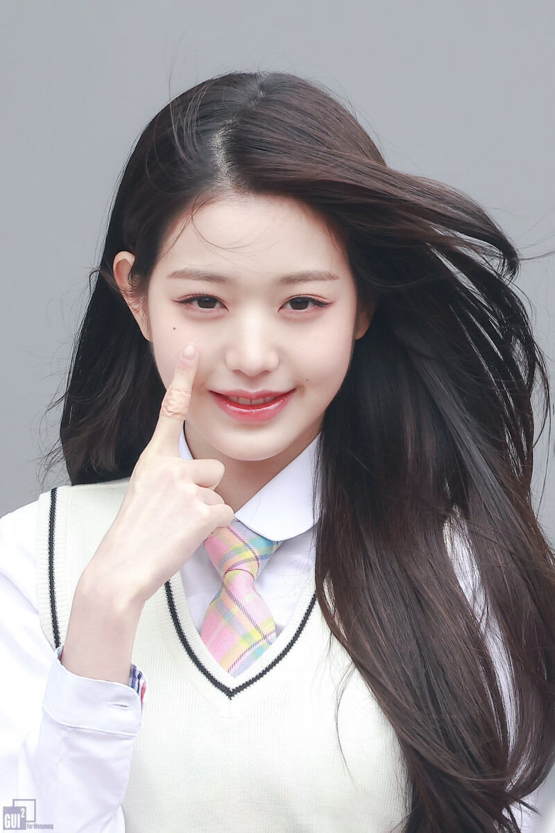 230406 IVE Wonyoung - Knowing Bros Commute | kpopping