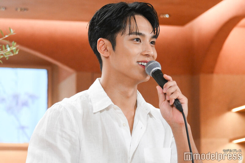 240521 SEVENTEEN Mingyu - L'OCCITANE Shibuya documents 17