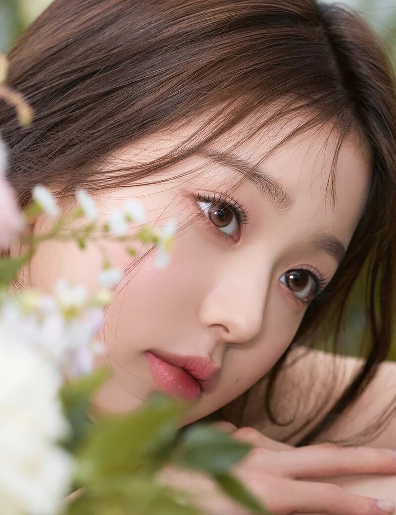 IVE Wonyoung for Hapa Kristin 'Dewy Kristin: Flower in the Springtime' Collection 2023 documents 1