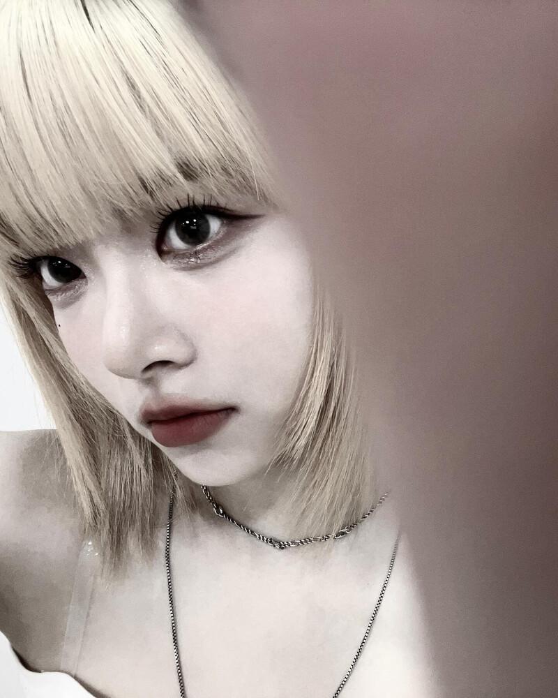 230904 - EUNCHAE Instagram Update documents 3