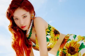Chung Ha 'Play' Concept Teaser Images