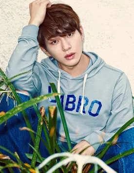 Onew for Cosmopolitan May 2016 Issue